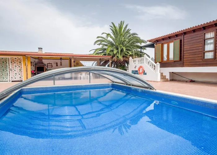 Con Piscina Ferienhaus *