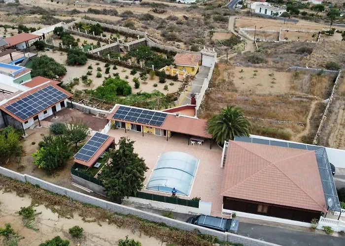 Con Piscina Ferienhaus *